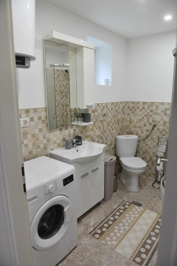 Apartman Lucia Ðakovo Buitenkant foto