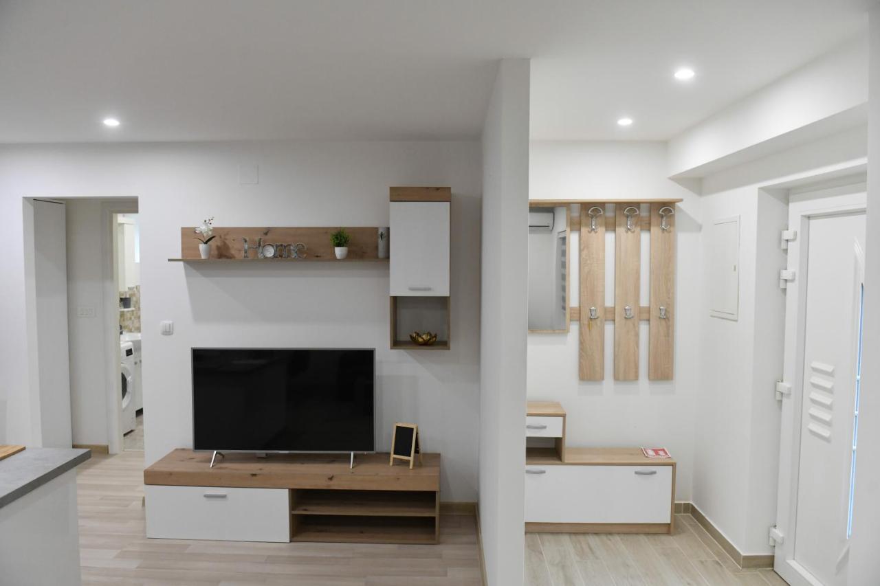 Apartman Lucia Ðakovo Buitenkant foto