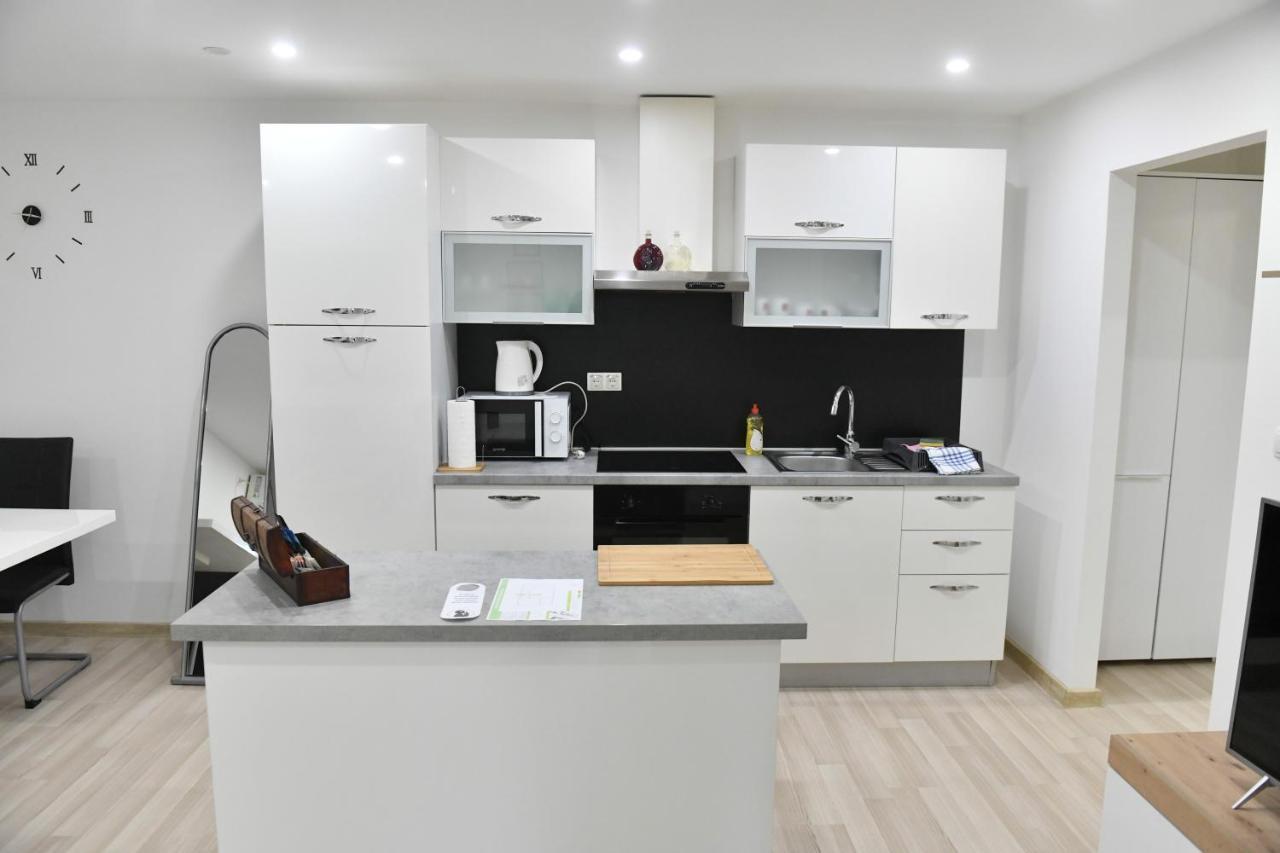 Apartman Lucia Ðakovo Buitenkant foto